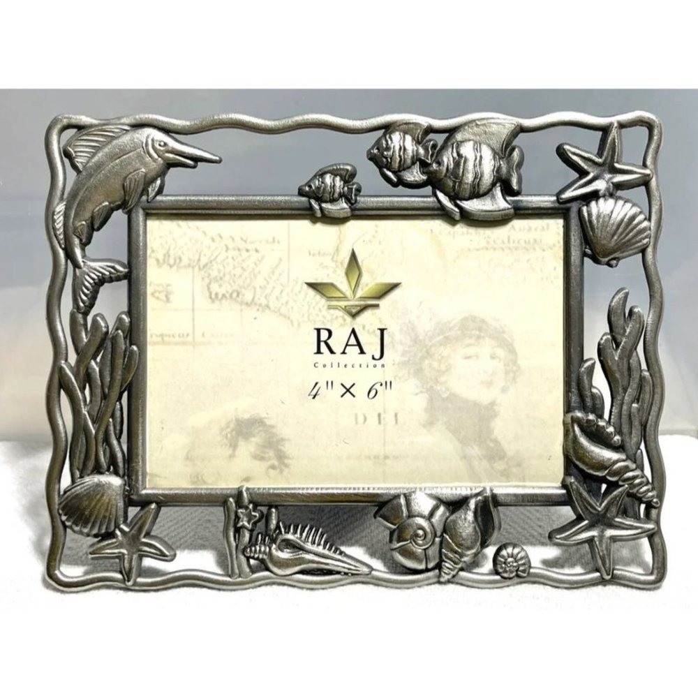 RAJ Collection Metal Picture Frame 4"x6"